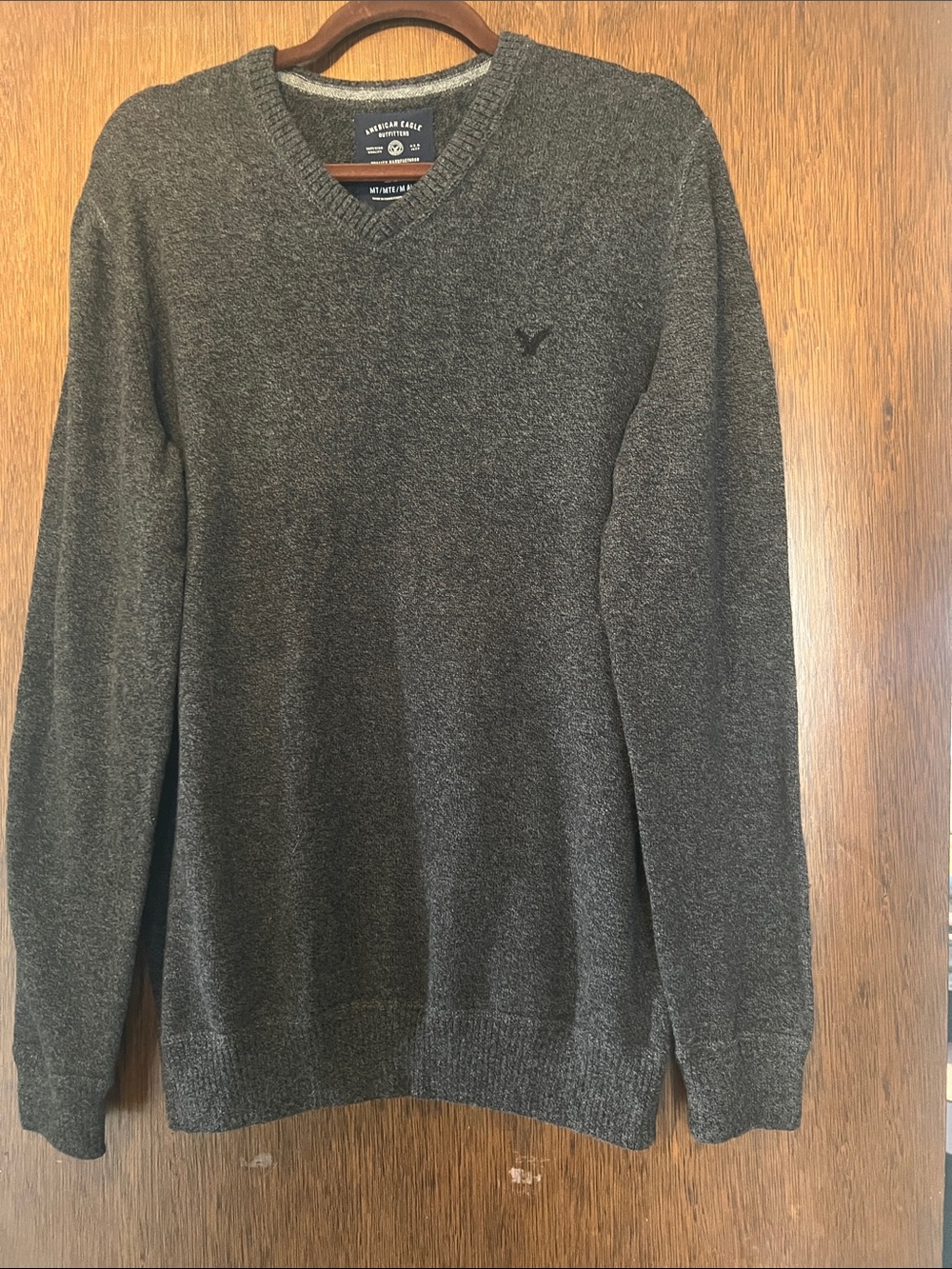 American Eagle Outfitters Men's Dark Gray V-Neck Sweater